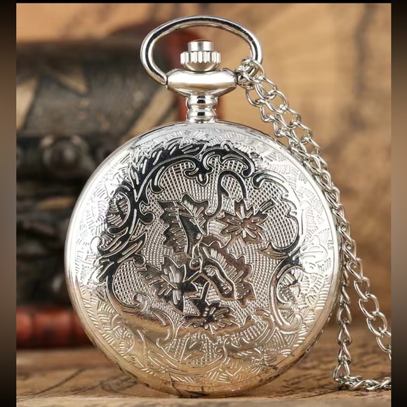 3D Anchor Quartz Pocket Watch - Picture 2 of 4